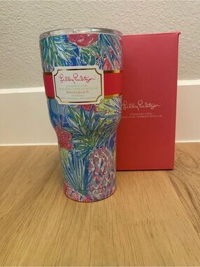Lilly Pulitzer stainless steel Tumbler New in Box "Swizzle In" NWT